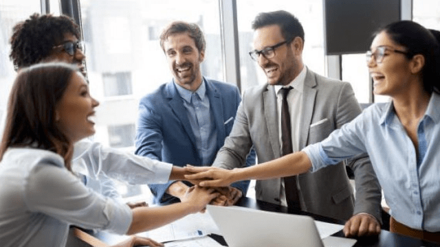 Deviens médaillé d’or de la cybersécurité ! | Cours en ligne offerts par EDHEC Alumni